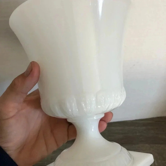 Vtg E.O. Brody Milk  Glass Compote - Picture 7 of 13